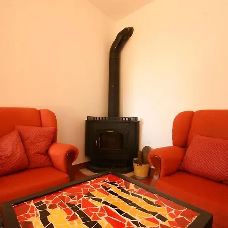 Studio 5 דירה